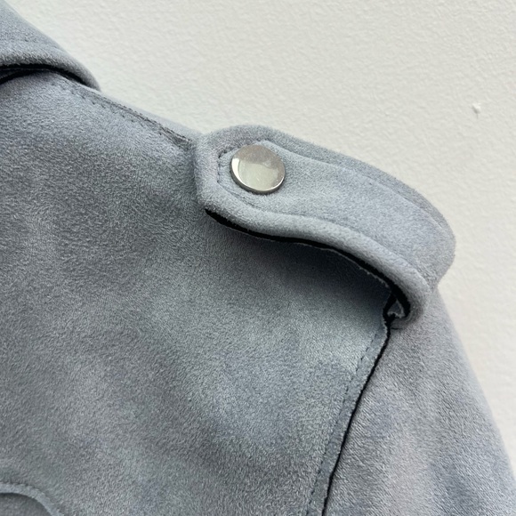 Zara Size large light blue faux suede motorcycle jacket with silver hardware - Picture 5 of 10
